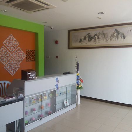 เฟรช โฮเต็ล อิโปห์ Hotel ภายนอก รูปภาพ