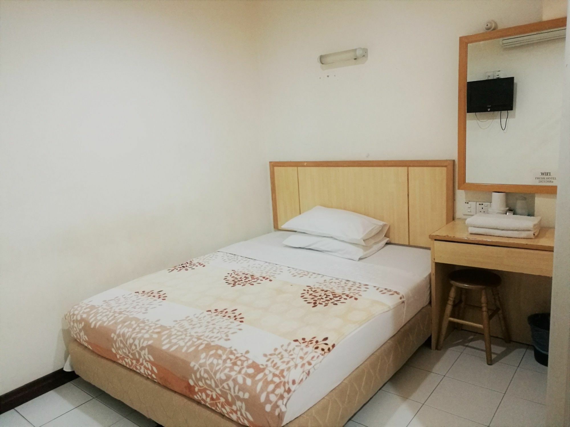 เฟรช โฮเต็ล อิโปห์ Hotel ภายนอก รูปภาพ